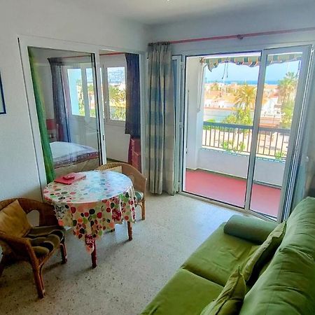 אמפוריבראבה Summer Breeze Apartment מראה חיצוני תמונה