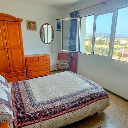 אמפוריבראבה Summer Breeze Apartment מראה חיצוני תמונה